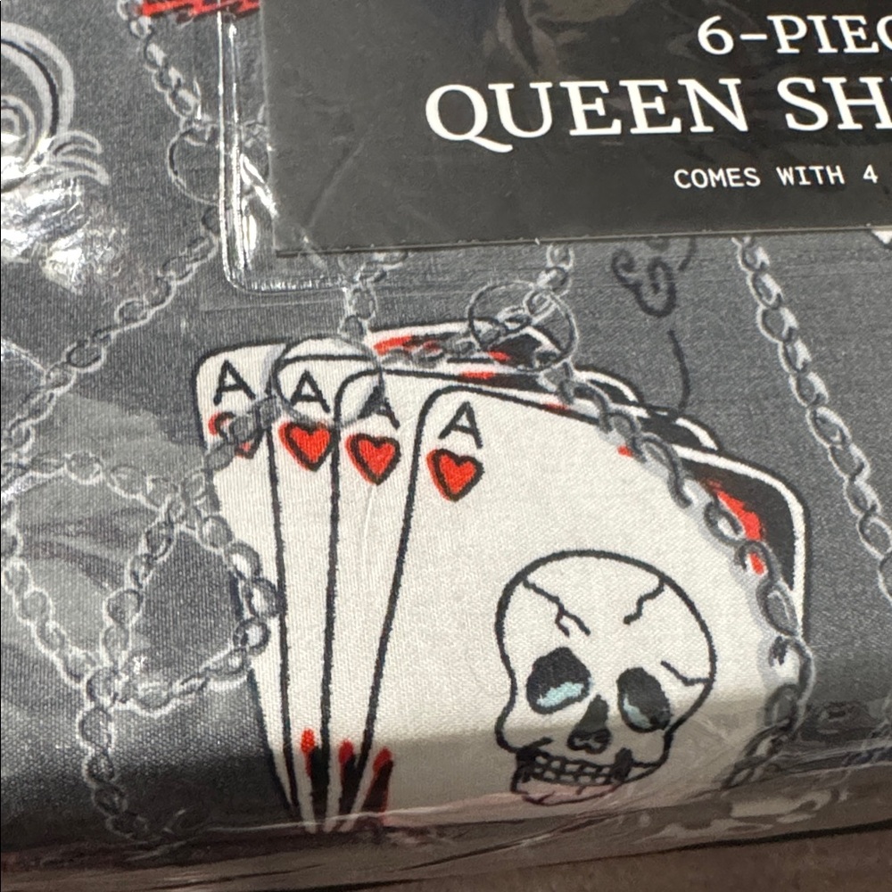 Ed Hardy 6-Piece Queen Sheet Set w/ a grey background of chains & other tattoos - Picture 5 of 10